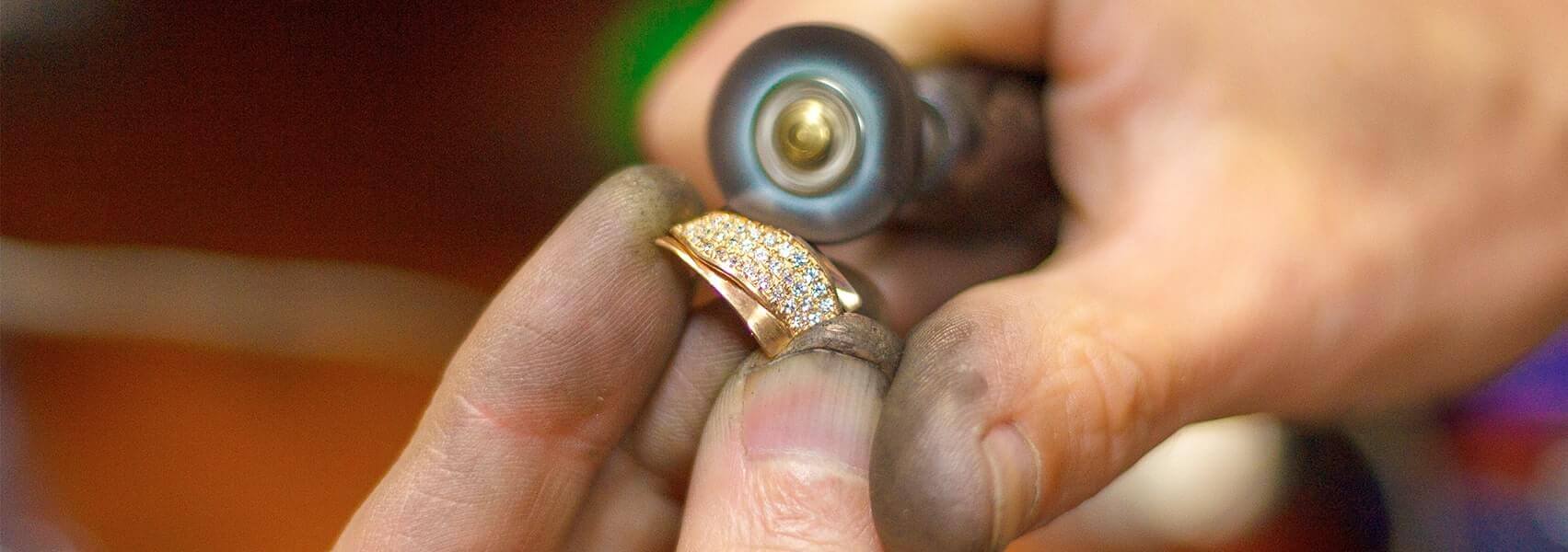 Jewelry Repair Costs & What To Expect – Long's Jewelers